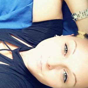 Meet your Posher, Liana